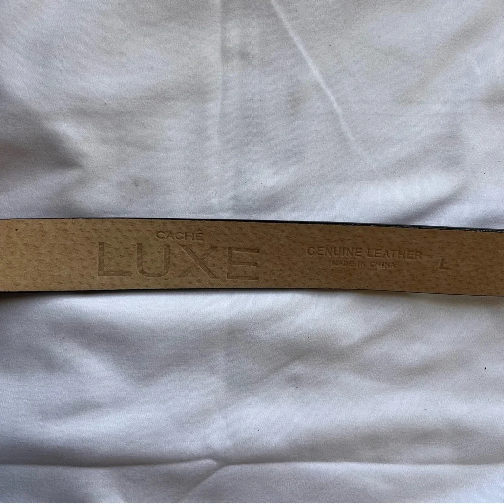 CACHÉ 90s Genuine Leather Snakeskin Pattern Belt